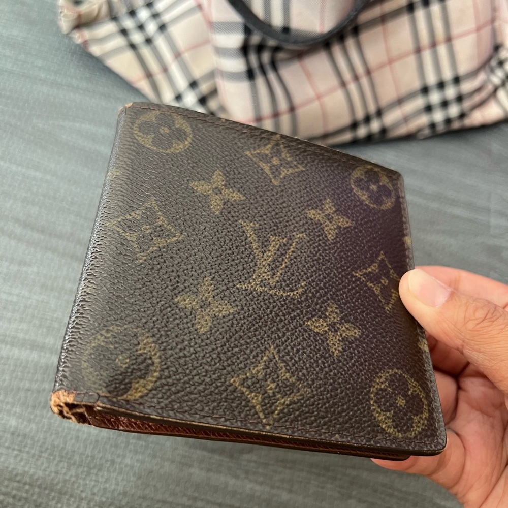 LV wallet